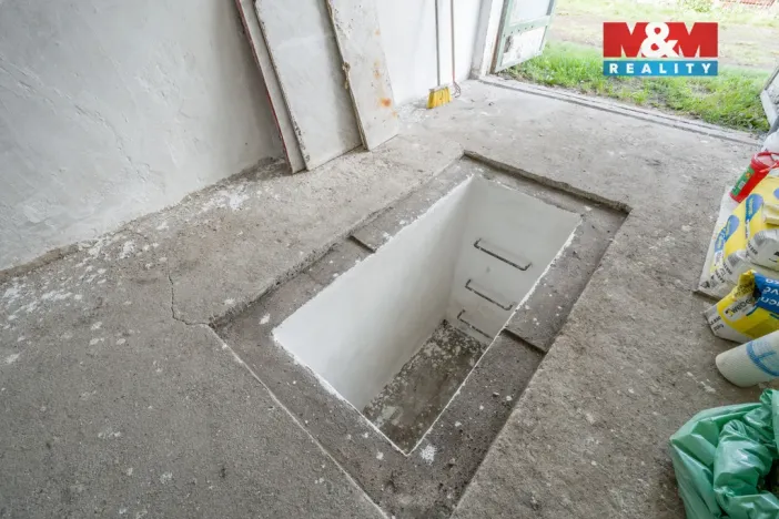 Prodej garáže, Bílina - Mostecké Předměstí, 18 m2