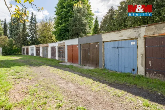 Prodej garáže, Bílina - Mostecké Předměstí, 18 m2