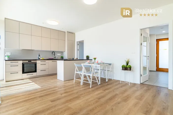 Prodej rodinného domu, Praha - Horní Počernice, Artistů, 110 m2