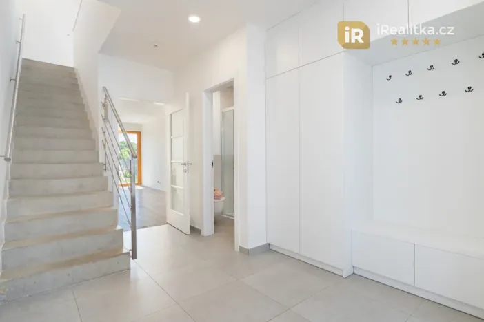 Prodej rodinného domu, Praha - Horní Počernice, Artistů, 110 m2