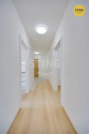 Prodej bytu 3+1, Uherské Hradiště, Derflanská, 78 m2