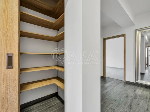 Pronájem bytu 3+kk, Dolní Břežany, Ke Kapličce, 80 m2