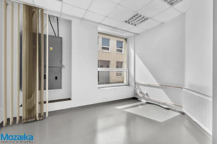 Pronájem výrobních prostor, Lanškroun, Opletalova, 476 m2