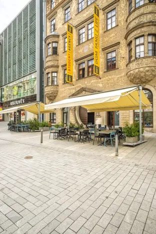 Pronájem restaurace, Brno, náměstí Svobody, 270 m2