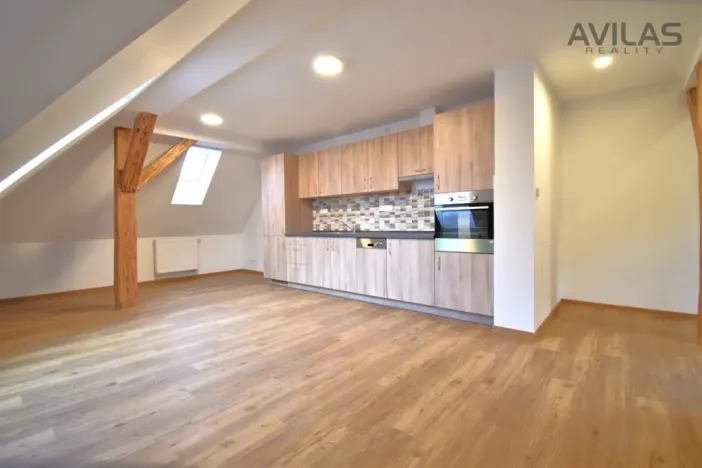 Pronájem bytu 1+kk, Týnec nad Sázavou, Klusáčkova, 45 m2