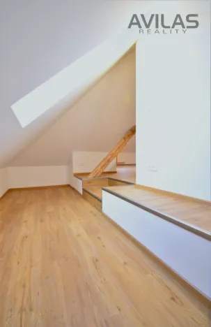 Pronájem bytu 1+kk, Týnec nad Sázavou, Klusáčkova, 45 m2