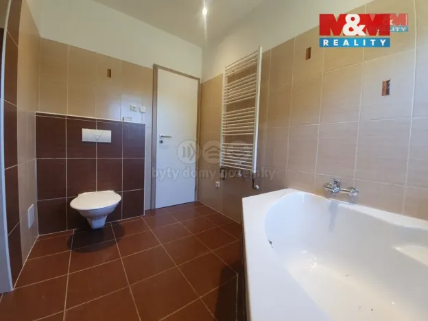Pronájem bytu 2+kk, Ostrava - Muglinov, Komerční, 48 m2