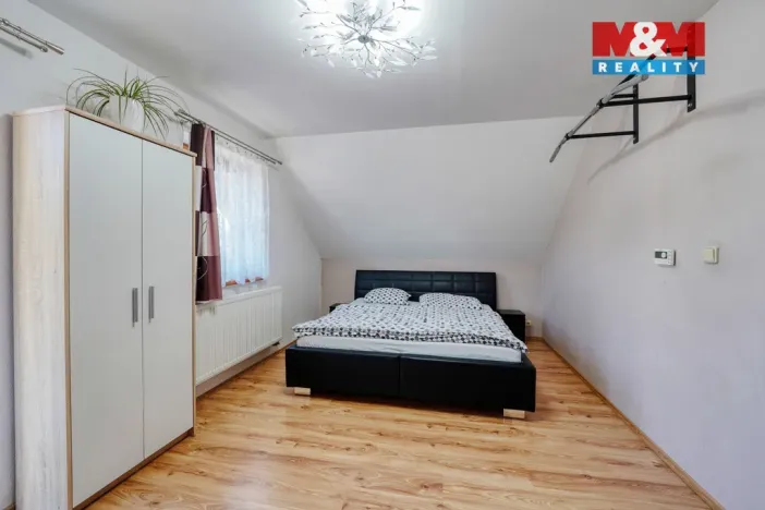 Prodej rodinného domu, Líšťany, 115 m2