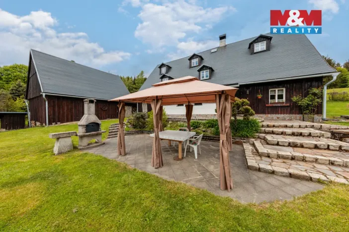Prodej rodinného domu, Kraslice - Tisová, 250 m2