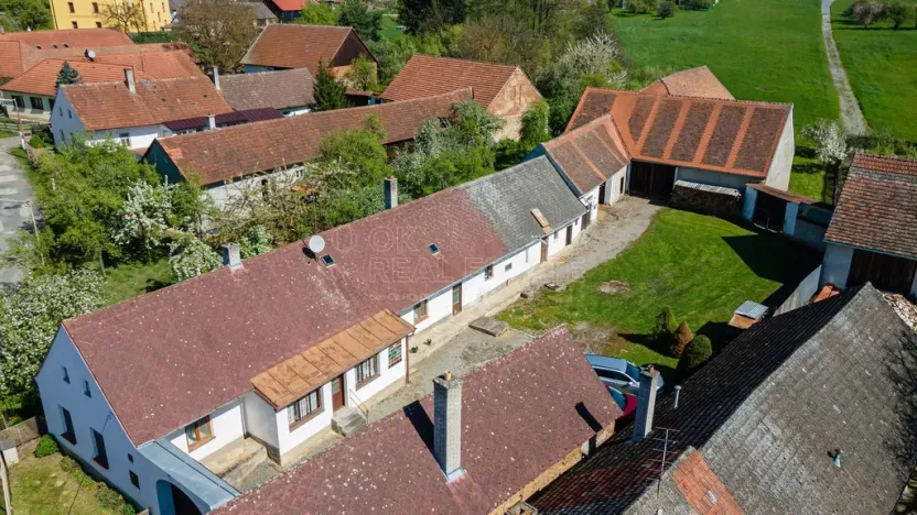 Prodej zemědělského objektu, Krasonice, 350 m2