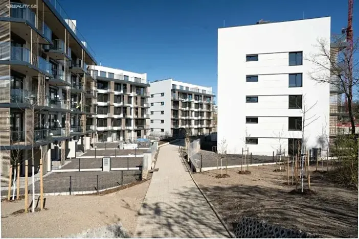 Pronájem bytu 2+kk, Praha - Chodov, Veselovského, 58 m2
