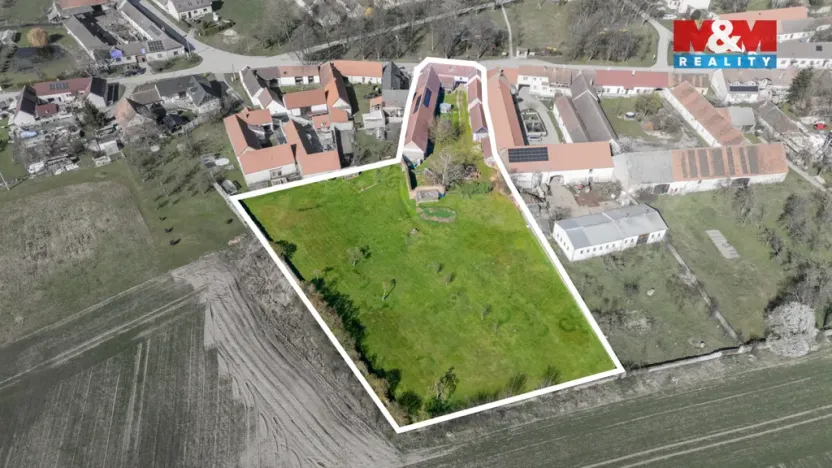 Prodej zemědělské usedlosti, Dříteň - Velice, 195 m2