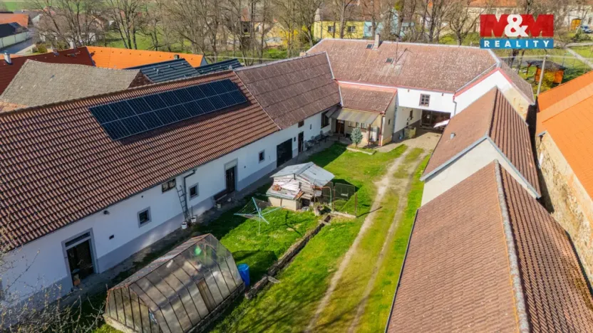 Prodej zemědělské usedlosti, Dříteň - Velice, 195 m2