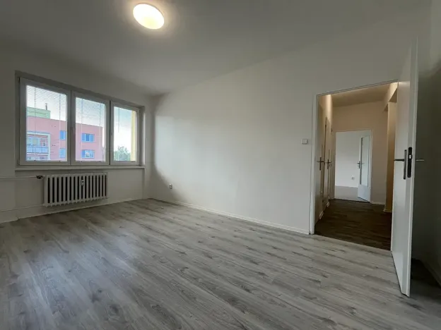 Pronájem bytu 2+1, Třinec, Dukelská, 56 m2
