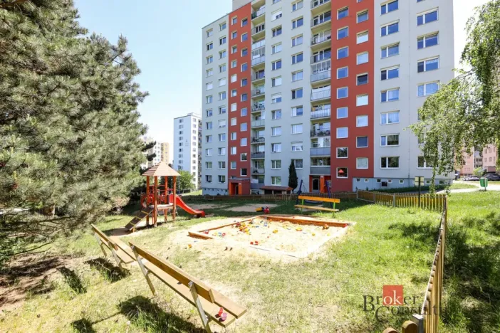 Prodej bytu 1+kk, Plzeň - Bolevec, Žlutická, 31 m2
