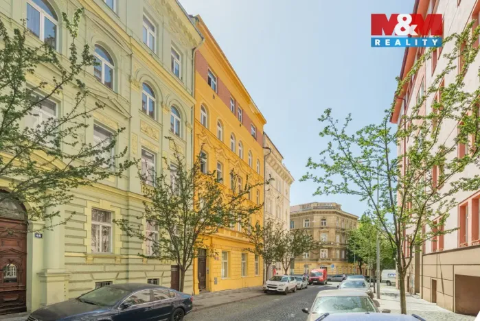 Pronájem bytu 1+1, Praha - Vinohrady, Záhřebská, 88 m2