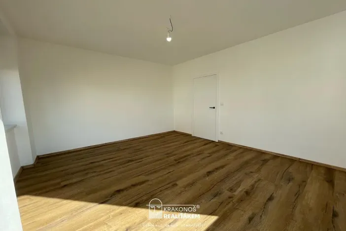 Pronájem bytu 2+kk, Hranice - Hranice I-Město, Pernštejnské náměstí, 55 m2