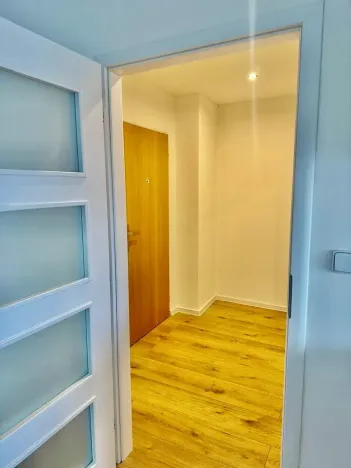 Pronájem bytu 2+kk, Praha - Vršovice, 41 m2