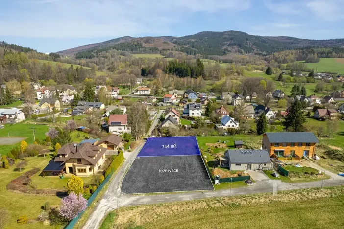 Prodej pozemku pro bydlení, Lipová-lázně, 744 m2