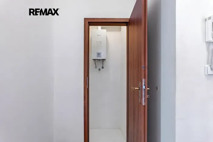 Pronájem bytu 2+kk, Praha - Žižkov, Biskupcova, 38 m2