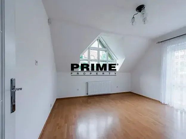 Pronájem rodinného domu, Praha - Nebušice, K vinicím, 251 m2