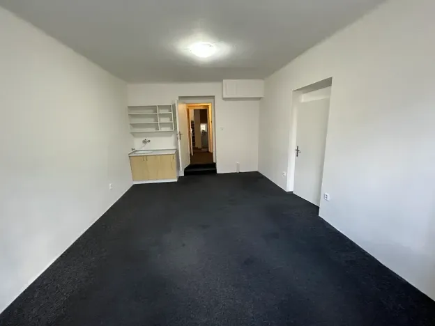 Pronájem kanceláře, Praha - Strašnice, Nad vodovodem, 45 m2
