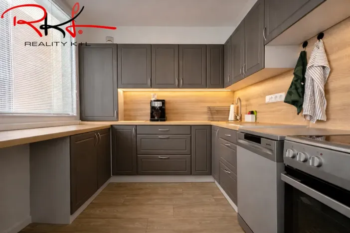 Pronájem bytu 2+kk, Osek, Hrdlovská, 76 m2