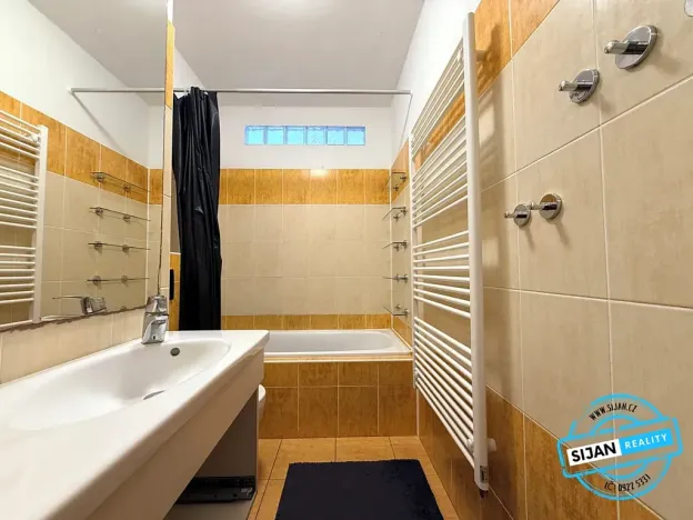 Prodej bytu 3+1, Bruntál, U Rybníka, 73 m2
