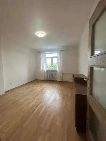 Pronájem bytu 2+kk, Praha - Vršovice, Volyňská, 65 m2