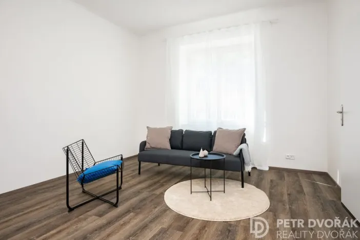 Prodej bytu 3+kk, Praha - Karlín, U invalidovny, 71 m2