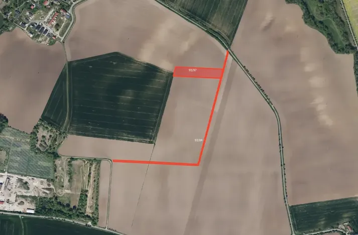 Prodej pole, Dubany, 10207 m2