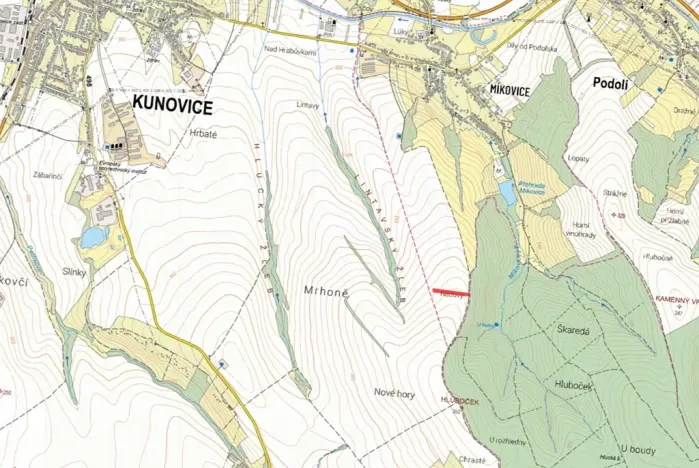 Prodej pole, Uherské Hradiště, 2587 m2