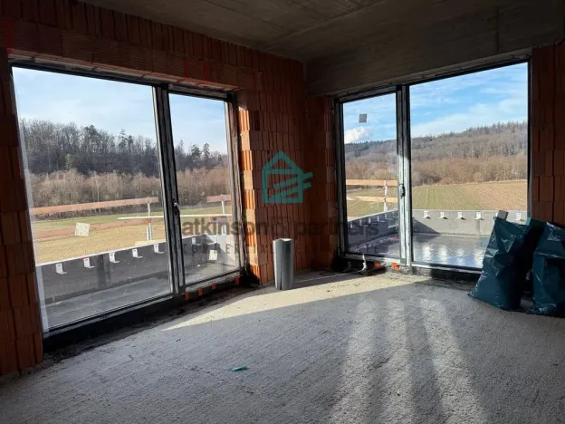 Prodej bytu 2+kk, Hluboká nad Vltavou, Masarykova, 57 m2