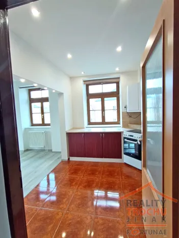 Prodej bytu 3+1, Dolní Čermná, 74 m2