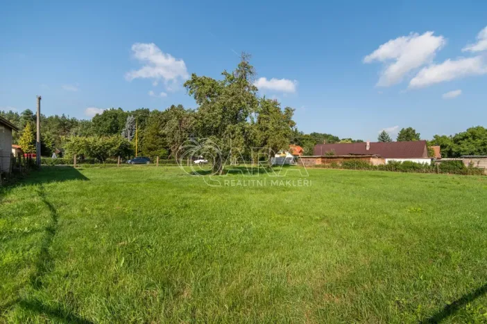 Prodej pozemku pro bydlení, Kladruby nad Labem - Bílé Vchynice, 650 m2