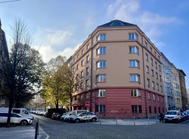 Prodej bytu 2+kk, Praha - Bubeneč, Národní obrany, 55 m2