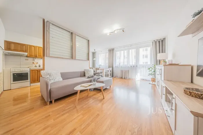 Prodej bytu 3+kk, Praha, K nové škole, 70 m2