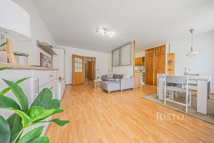 Prodej bytu 3+kk, Praha, K nové škole, 70 m2