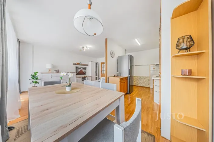 Prodej bytu 3+kk, Praha, K nové škole, 70 m2