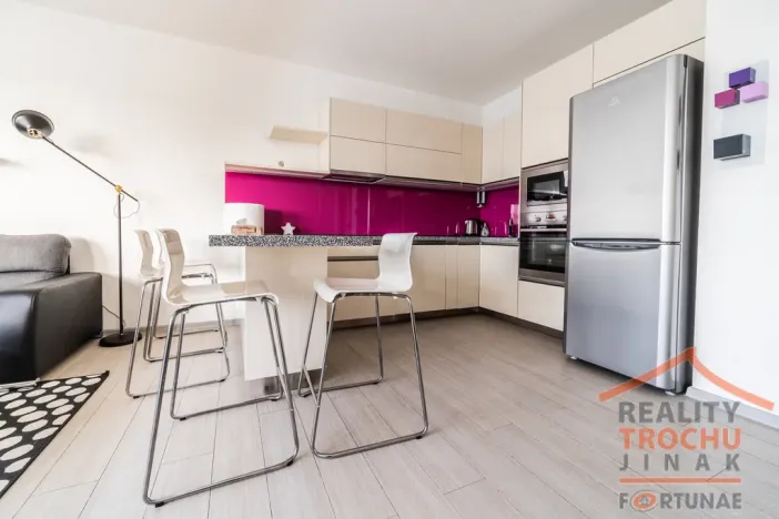 Pronájem bytu 2+kk, Pardubice, Jana Hrubého, 62 m2