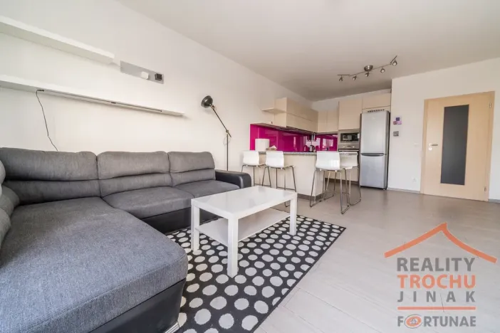 Pronájem bytu 2+kk, Pardubice, Jana Hrubého, 62 m2