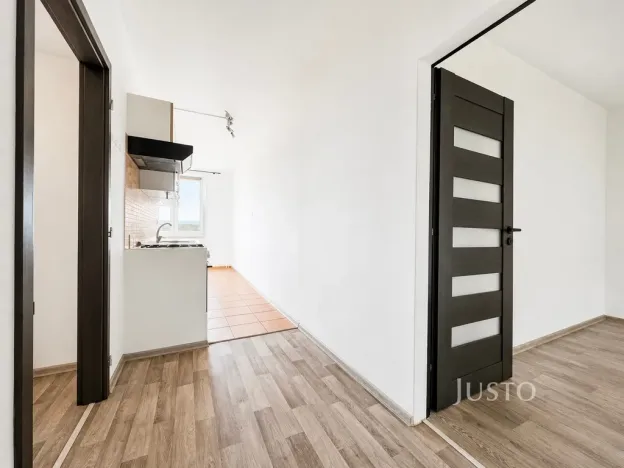Pronájem bytu 2+1, Ústí nad Labem - Střekov, Novoveská, 60 m2