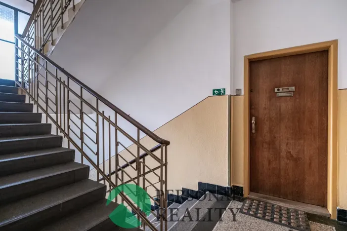 Prodej bytu 1+kk, Praha - Smíchov, Vltavská, 35 m2