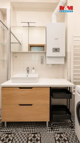 Prodej bytu 3+kk, Praha - Libeň, V Holešovičkách, 70 m2