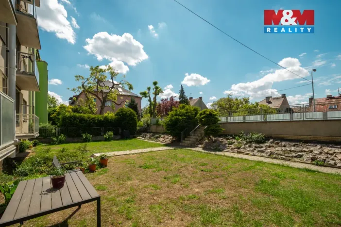 Prodej bytu 2+1, Praha - Strašnice, Královická, 52 m2