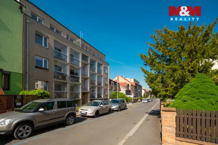 Prodej bytu 2+1, Praha - Strašnice, Královická, 52 m2