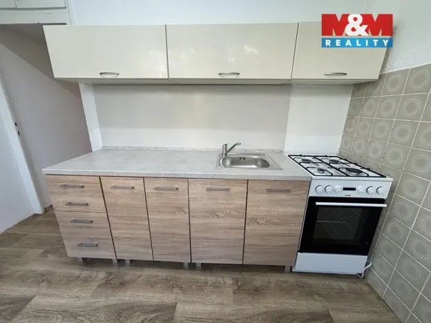 Pronájem bytu 2+1, Ostrava - Poruba, Vietnamská, 54 m2