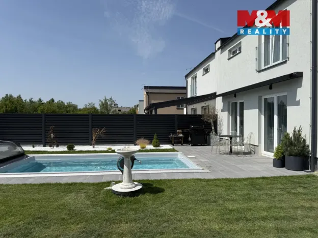 Prodej rodinného domu, Milovice - Mladá, Lipová, 99 m2