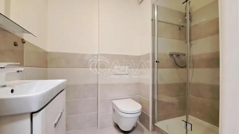 Pronájem bytu 2+1, Praha - Břevnov, Šantrochova, 54 m2