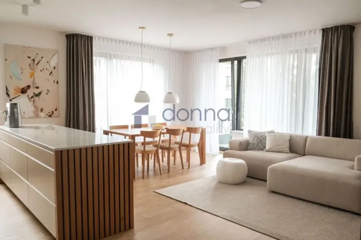 Pronájem bytu 3+kk, Praha, Hrašeho, 86 m2